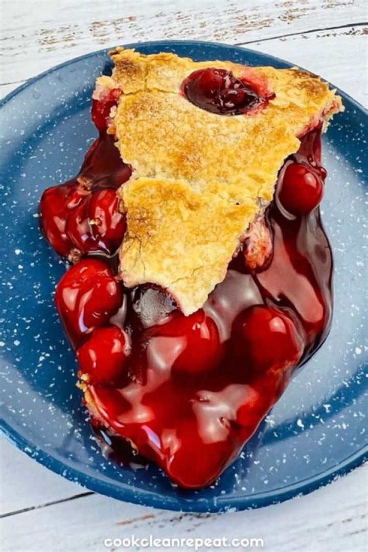 5 Unbeatable Warrant Cherry Pie Recipes To Satisfy Your Cravings