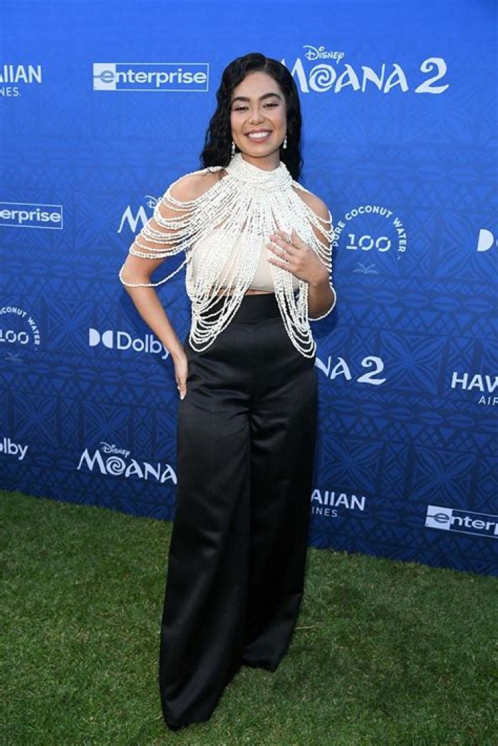 Auli'i Cravalho's Height: From Screen To Stage
