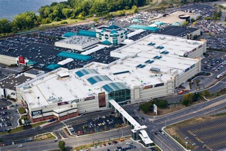 Discover The Largest Shopping Mall In The United States