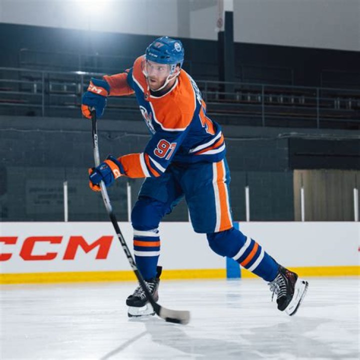 Get To Know Sydney Vezina: Exploring The Life And Career Of A Hockey Icon