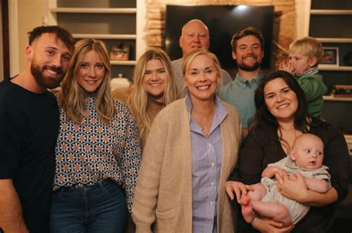 Insightful Discovery: Meet Leanne Morgan's Cherished Daughters