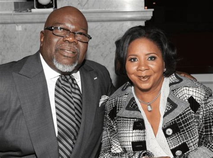 Is Bishop TD Jakes And Wife Serita Jakes Divorcing? - The Truth Revealed