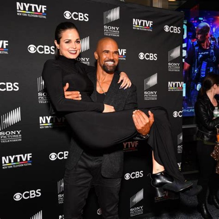Lina Esco's Height: Unveiling The Actress's Stature