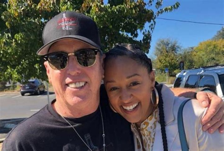 Meet Tamera Mowry's Father: Uncovering The Life Of Timothy Mowry
