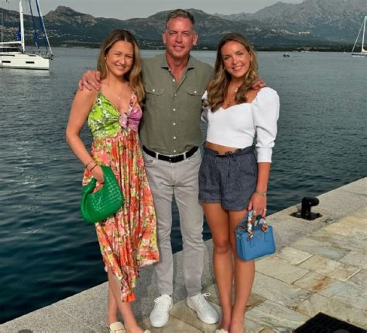 Mitch McConnell: A Look At His Relationship With His Daughters