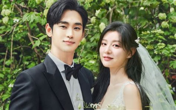 The Captivating Pairing Of Kim Soohyun And Seo Yeji: A Must-Explore Tande