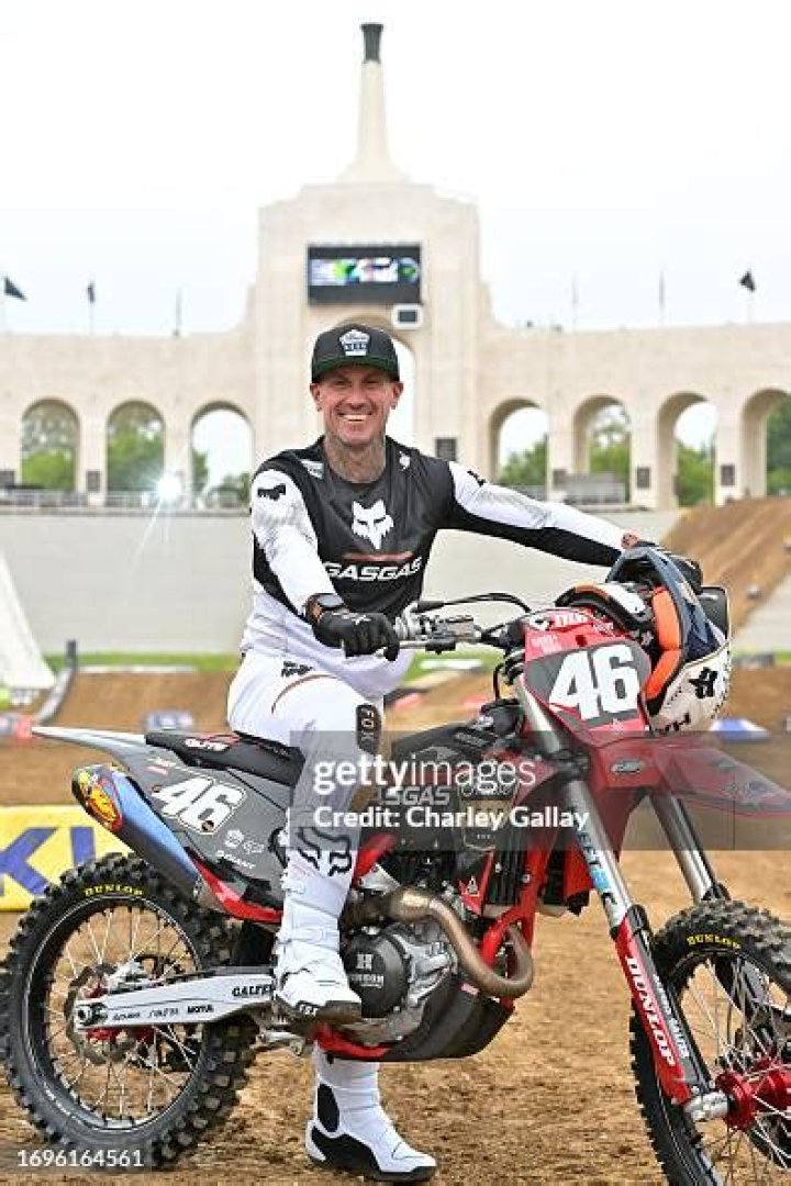 The Ultimate Guide To Carey Hart: Motocross Legend And Lifestyle Icon