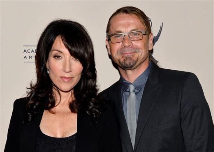 The Ultimate Guide To Kurt Sutter: Biography, Shows, And More