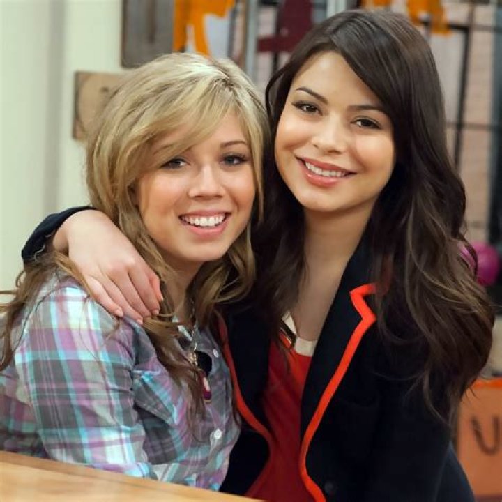The Ultimate Guide To Lucas And Jennette McCurdy's Friendship