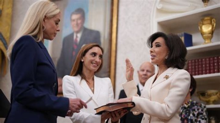 Uncover The Truth: Judge Jeanine's Weight Revealed