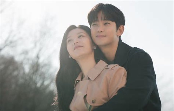 Who Dated Who? The Truth About Kim Ji Won And Kim Soo Hyun's Relationship